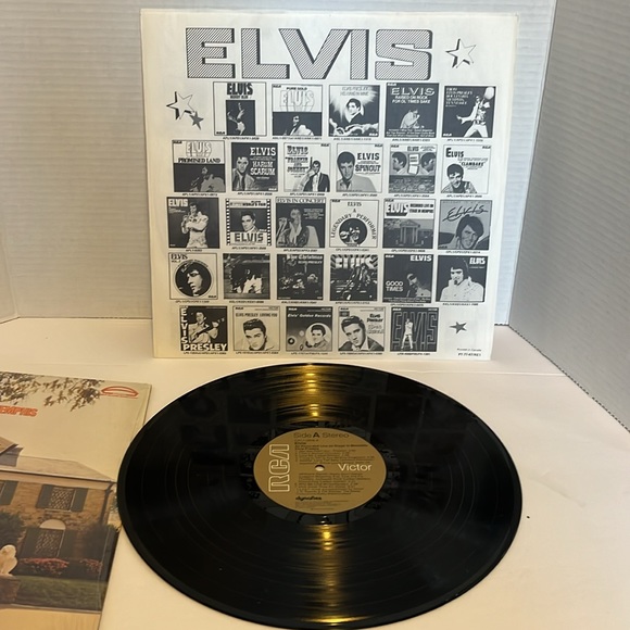 Vinyl Records Elvis Presley Recorded Live On Stage in Memphis Graceland - Picture 4 of 4